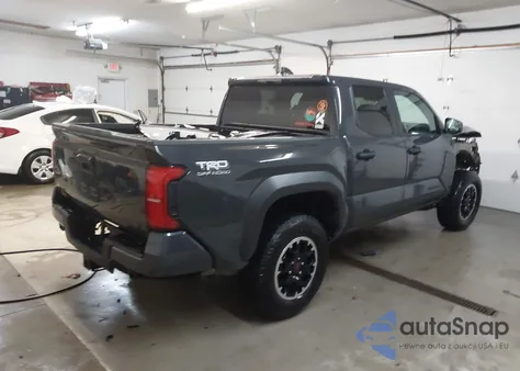 2025 Toyota Tacoma Trd Off Road z USA, uszkodzony, nr VIN 3TMLB5JN0SM096632